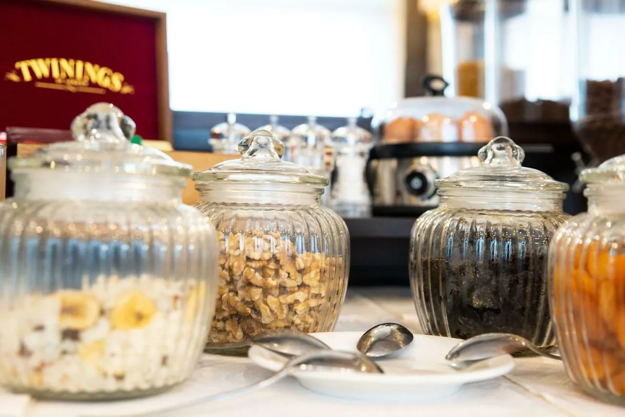 ****  Hotel Silver Milano İtalya